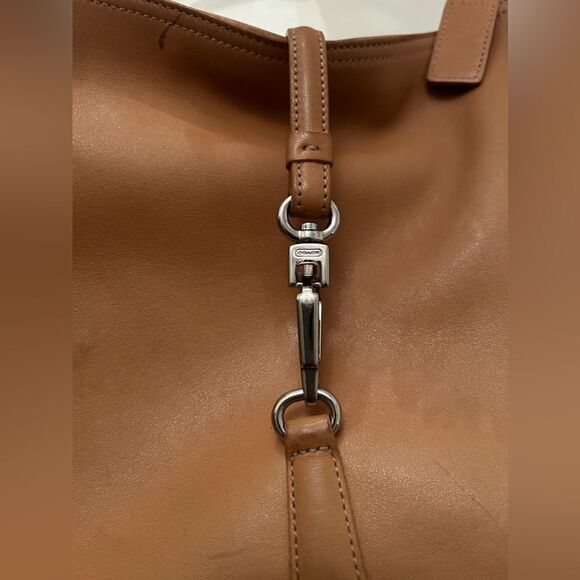 Coach Y2K Carryall Bag - Picture 5 of 8